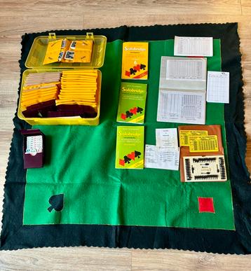 Bridge, Solobridge met speelmat, boekjes en accessoires beschikbaar voor biedingen