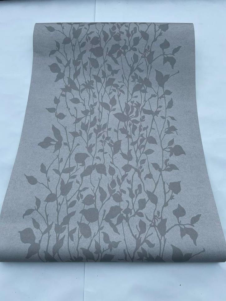 Nieuw vliesbehang print grijs, grote voorraad, €4 per rol, Huis en Inrichting, Stoffering | Behang, Grijs, 75 m² of meer, Ophalen
