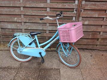 meisjesfiets 22 inch fiets 22 inch met mandje rekje beschikbaar voor biedingen