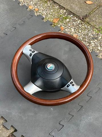 Stuurwiel hout origineel Alfa Romeo 156 – met airbagmodule beschikbaar voor biedingen