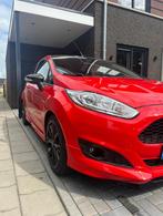 Ford Fiësta 1.0 Ecoboost 140PK 3D 2015 Rood, Auto's, Voorwielaandrijving, Stof, 1028 kg, Parkeersensor