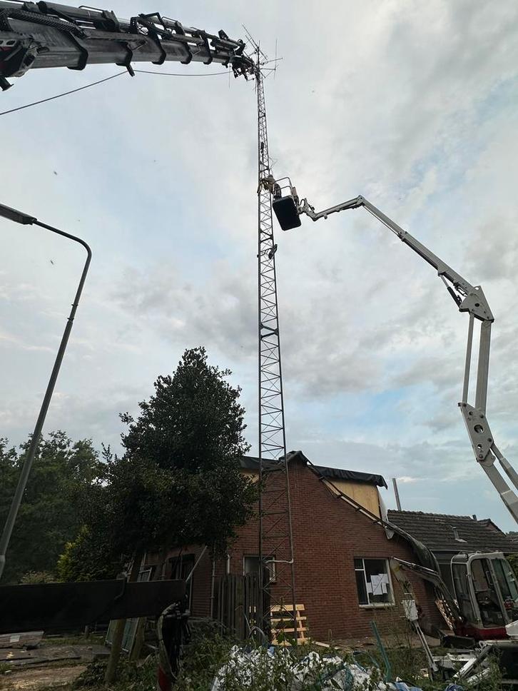 24meter Antennemast Zendmast mast tower camera licht toren, Telecommunicatie, Antennes en Masten, Mast, Ophalen