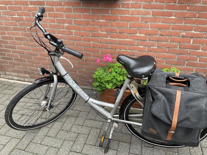 Damesfiets Giant 3 versnellingen, Fietsen en Brommers, Fietsen | Dames | Damesfietsen, Gebruikt, Giant, Versnellingen, 50 tot 53 cm