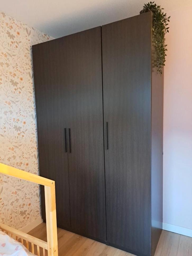 Ikea pax kast  (donkerbruin), Huis en Inrichting, Kasten | Kledingkasten, Gebruikt, 200 cm of meer, 50 tot 75 cm, Ophalen