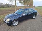 Mercedes C180 2.0 Automaat, Auto's, Mercedes-Benz, Automaat, 4 cilinders, 129 pk, Blauw