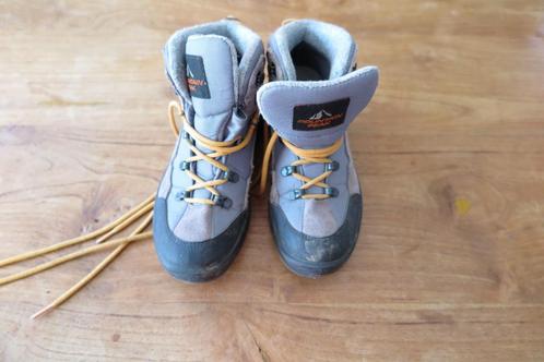 Bergschoenen / wandelschoenen (mt 37) MOUNTAIN PEAK, Kinderen en Baby's, Kinderkleding | Schoenen en Sokken, Overige typen, Jongen of Meisje