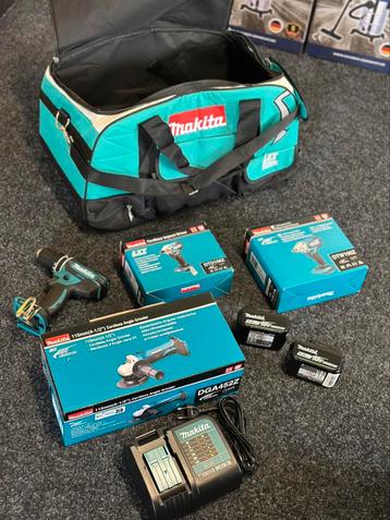 Makita gevuld tas! Nieuw! 4 apparaten! 2 accus! Lader! Tas beschikbaar voor biedingen