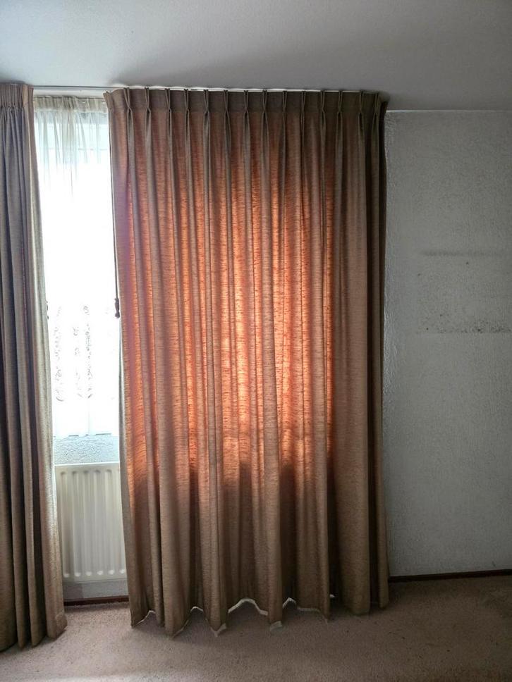 Gordijnen - Bruin, Huis en Inrichting, Stoffering | Gordijnen en Lamellen, Gebruikt, 200 cm of meer, 200 cm of meer, Bruin, Ophalen of Verzenden
