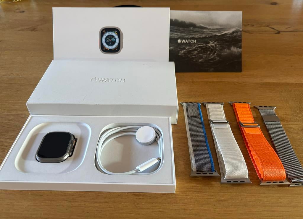 Apple Watch Ultra, IOS, Ophalen of Verzenden, Waterdicht, Grijs