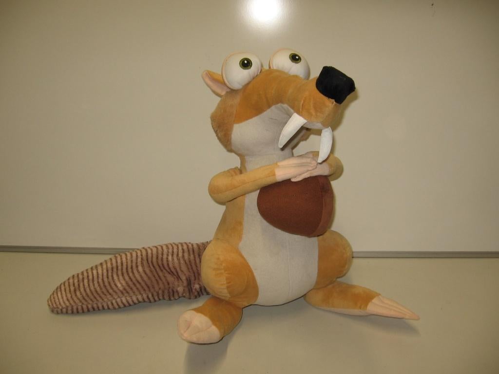 Beer Ice Age Eekhoorn Scrat, Kinderen en Baby's, Speelgoed | Knuffels en Pluche, Overige merken, Disney, Beer, Ophalen of Verzenden