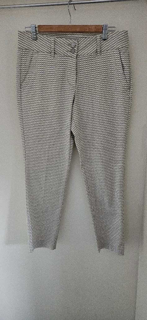 Broek Red Button, Kleding | Dames, Maat 38/40 (M), Beige, Ophalen of Verzenden, Zo goed als nieuw