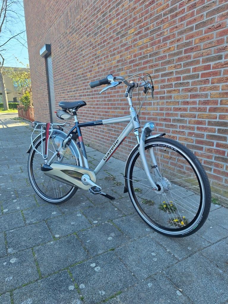 Gazelle Orange Speciaal Design
28 inch
Frame 57 cm, Fietsen en Brommers, Fietsen | Heren | Herenfietsen, Versnellingen, Ophalen of Verzenden