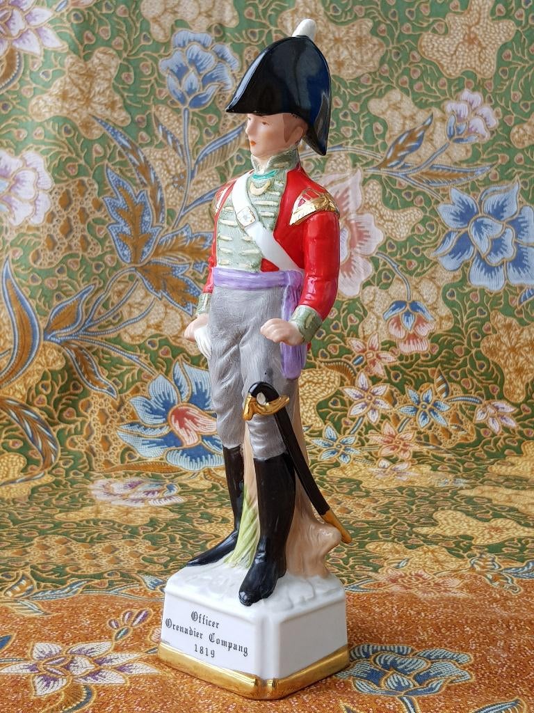 Mooi oud militaria beeldje uit Engeland van een Grenadier., Antiek en Kunst, Ophalen of Verzenden
