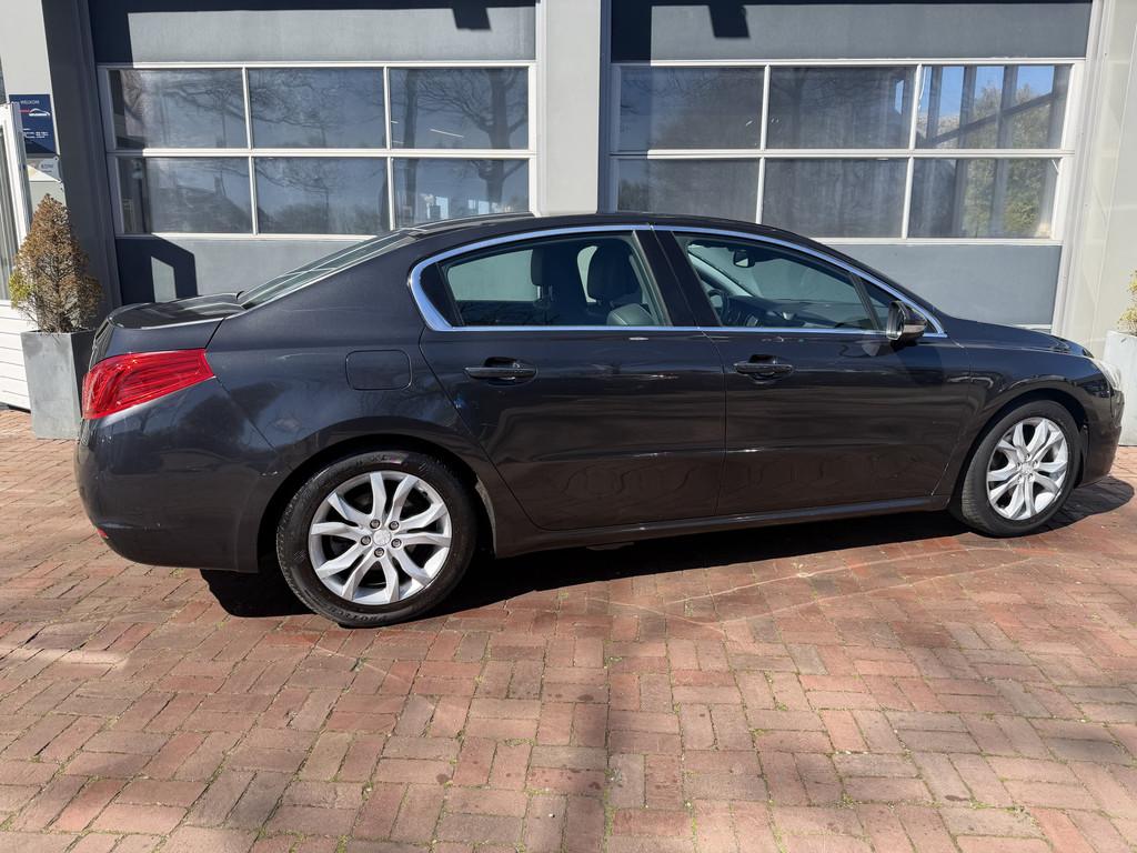 Peugeot 508 1.6 THP Allure Bj 2011 Nwe apk Luxe uitvoering !, Auto's, Voorwielaandrijving, Euro 5, Gebruikt, Zwart