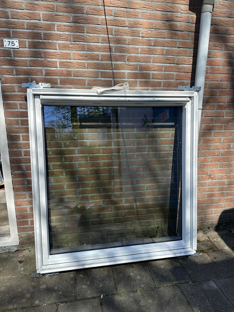 Nieuw Velux dakraam compleet met kappen, Ophalen of Verzenden, Nieuw, Dakraam