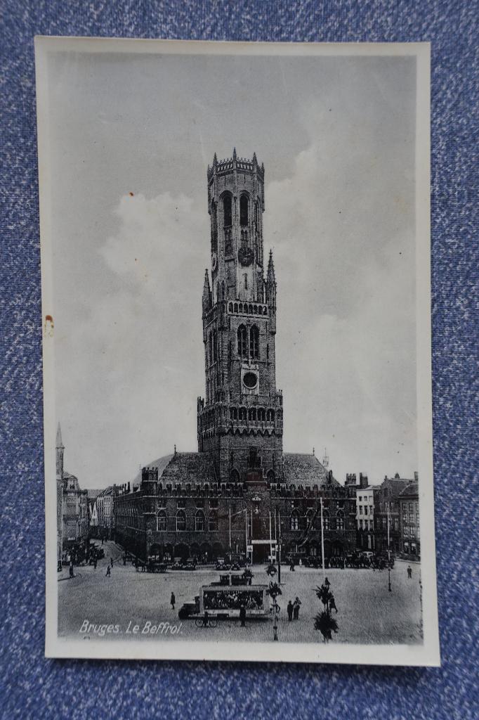 Brugge. Le Belffroi [Belfort], Ophalen of Verzenden, 1920 tot 1940, Ongelopen, West-Vlaanderen