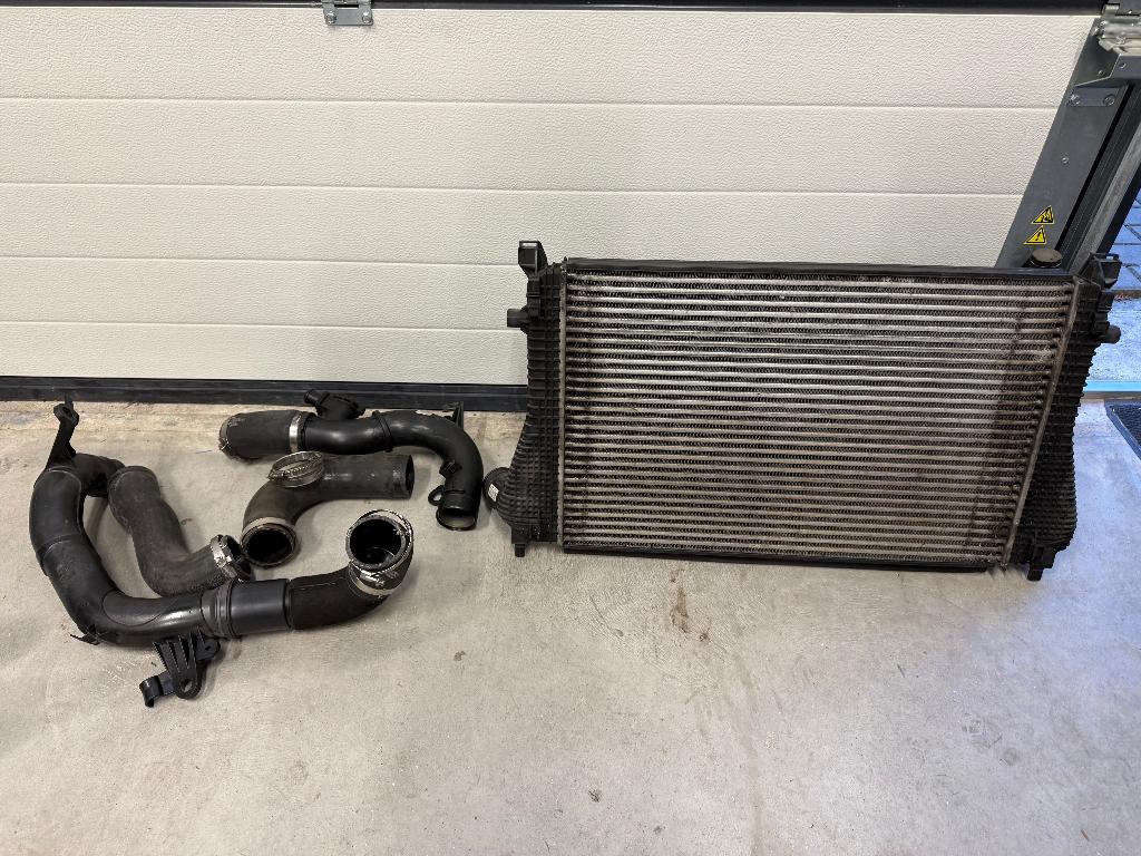Originele intercooler Golf 8 R 5Q0145803AC, Ophalen, Gebruikt, Volkswagen