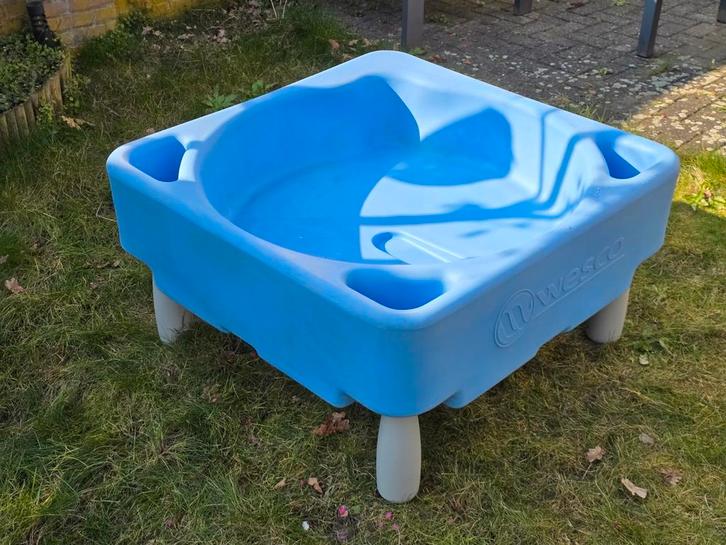 Grote Wesco zand- en watertafel, Kinderen en Baby's, Speelgoed | Buiten | Zandbakken, Gebruikt, Ophalen