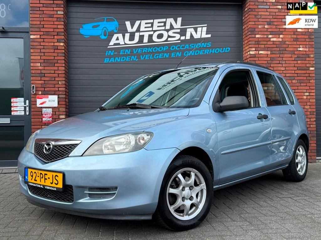 Mazda 2 1.4 Exclusive Nieuwe APK Trekhaak NAP, Auto's, Mazda, Voorwielaandrijving, 1025 kg, 15 km/l, 4 cilinders