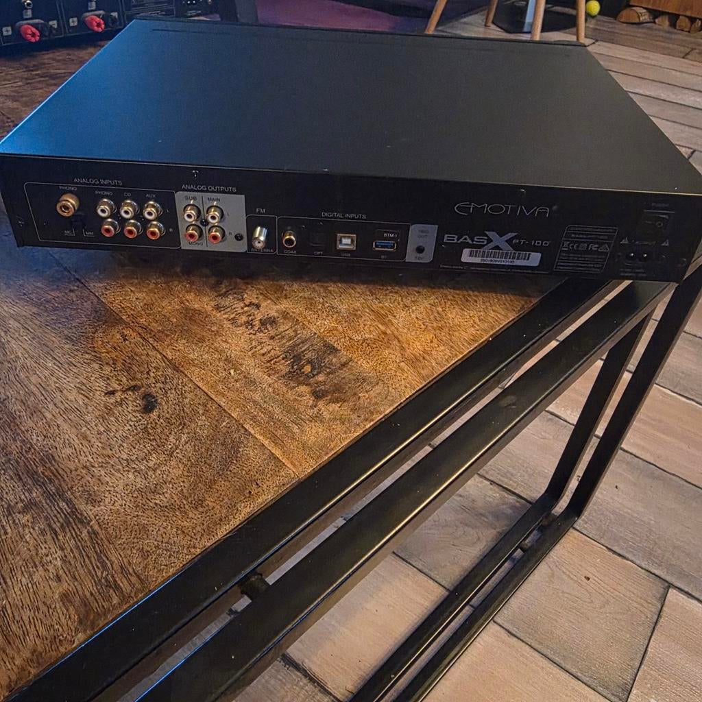 Emotiva BasX PT-100 Voorversterker / Top Phono Stage, Audio, Tv en Foto, Dvd-spelers, Zo goed als nieuw, Overige merken, Ophalen of Verzenden