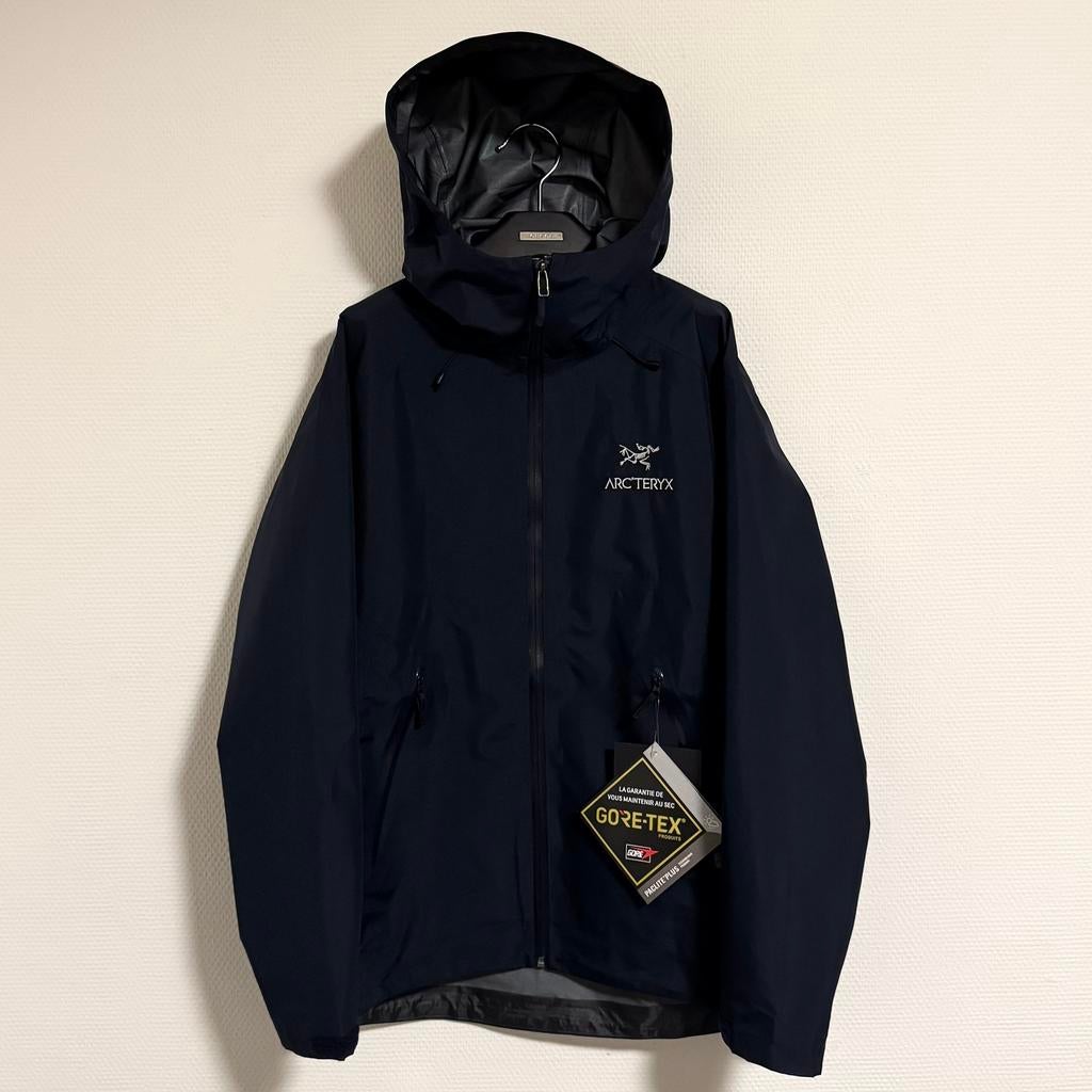 Arcteryx Light jacket ( Gore-Tex, Gorpcore ), Kleding | Heren, Jassen | Zomer, Maat 52/54 (L), Blauw, Nieuw, Ophalen of Verzenden