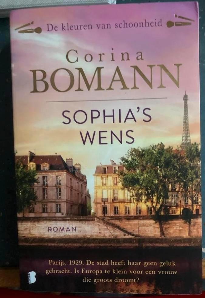 Corina Bomann - Sophia's Wens De kleuren van schoonheid 2, Boeken, Romans, Zo goed als nieuw, Nederland, Ophalen of Verzenden