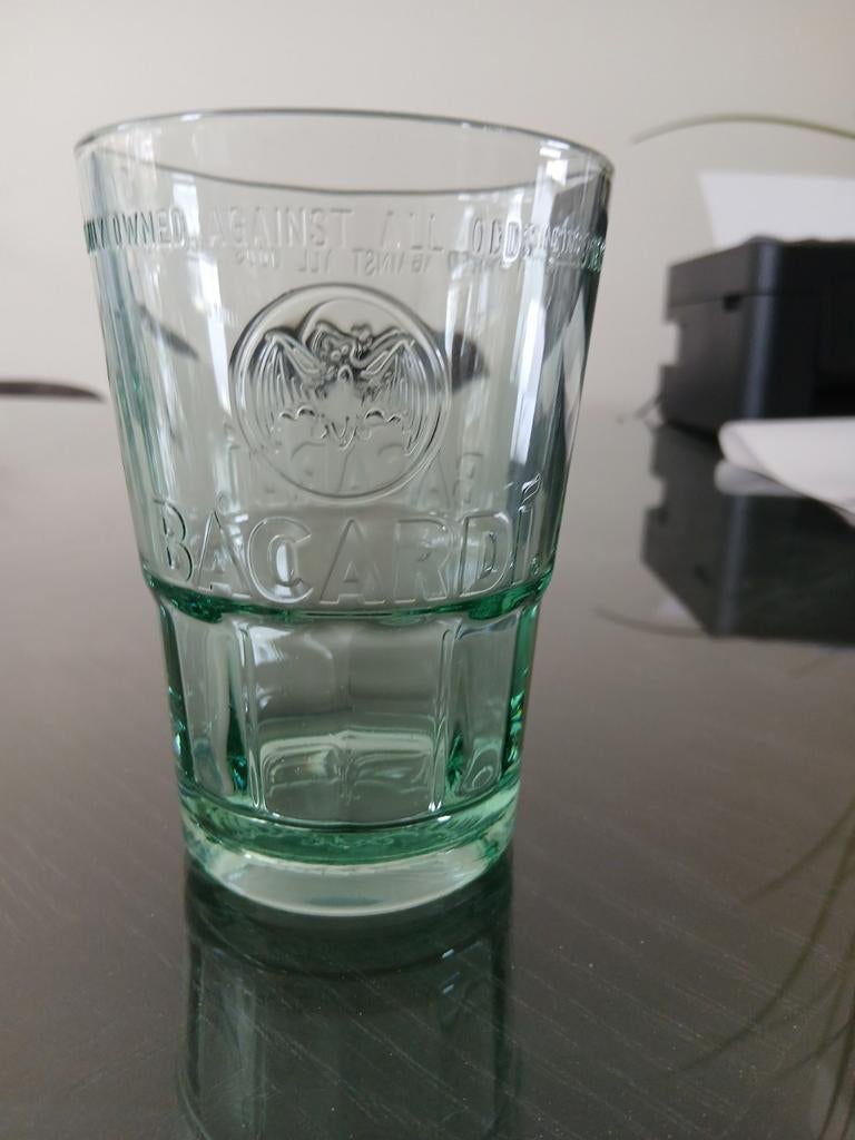 4 ongebruikte Bacardi glazen, Ophalen of Verzenden, Nieuw