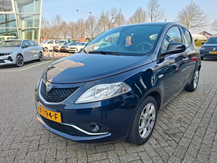 Lancia Ypsilon 1.2 Opening Edition 2015 Blauw, Auto's, Lancia, Particulier, Ypsilon, ABS, Airbags, Airconditioning, Bluetooth