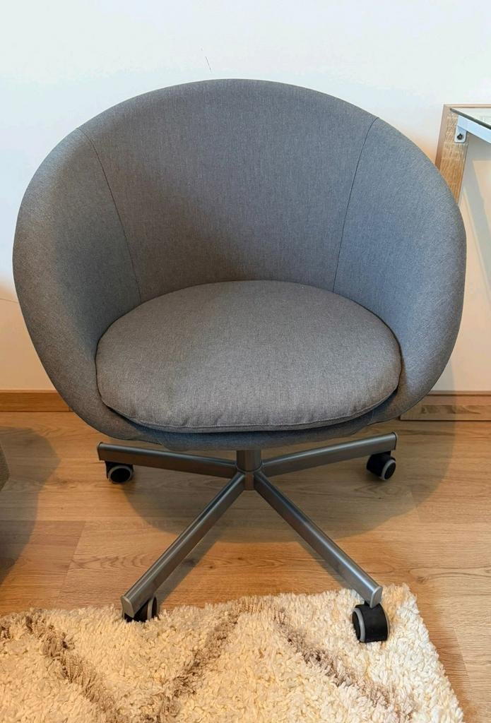 Grijze Ikea Skruvsta bureaustoel, Ophalen, Zo goed als nieuw, Stof, Eén