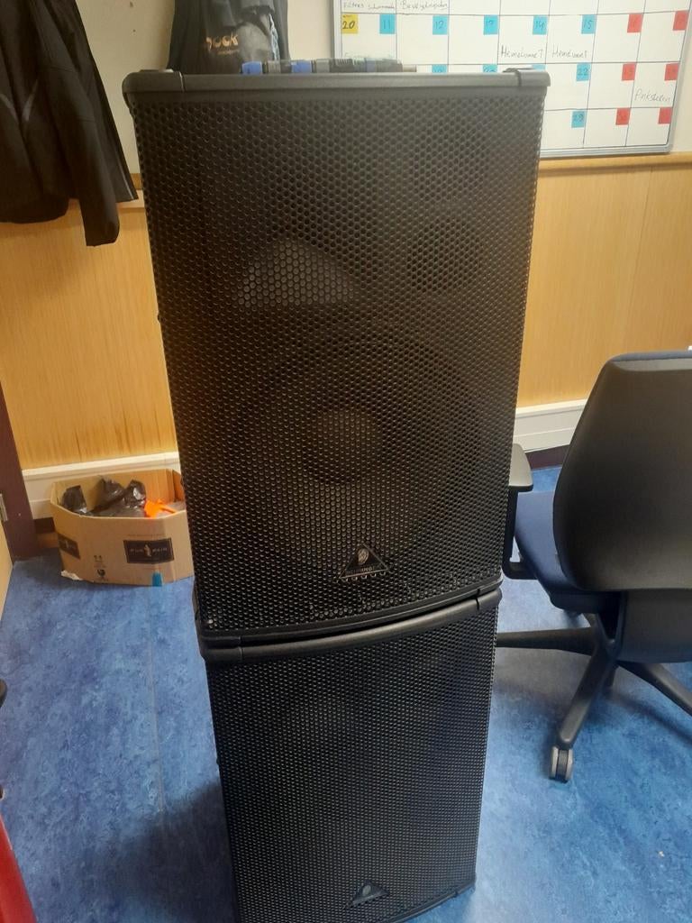Geluidsboxen behringer b1520 800 watt, Audio, Tv en Foto, Luidsprekers, Gebruikt, 120 watt of meer, Front, Rear of Stereo speakers