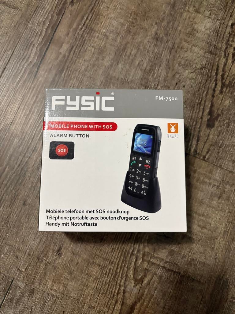 FYSIC FM-7500 Comfort GSM nieuw in doos, Geen camera, Nieuw, Ophalen of Verzenden, Klassiek of Candybar