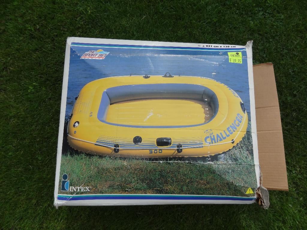 Intex Challenger 300 opblaas boot, Ophalen, Gebruikt