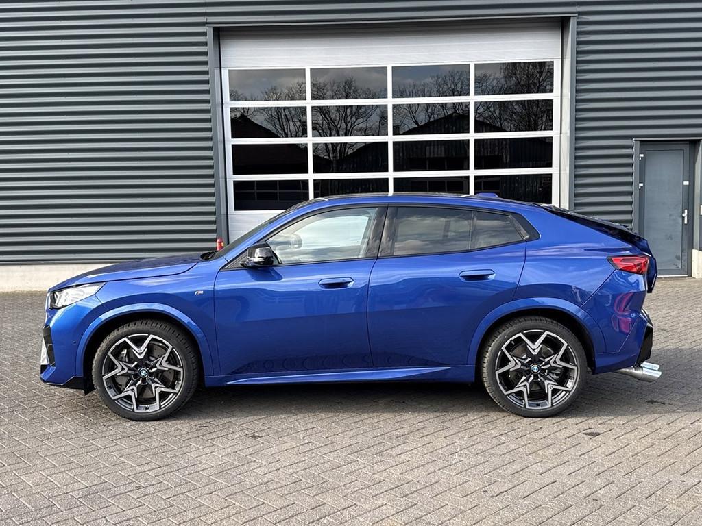 BMW X2 M35i xDrive | M Sport | Harman kardon | Panormadak |, Auto's, BMW, 1998 cc, X2, 4 cilinders, Blauw