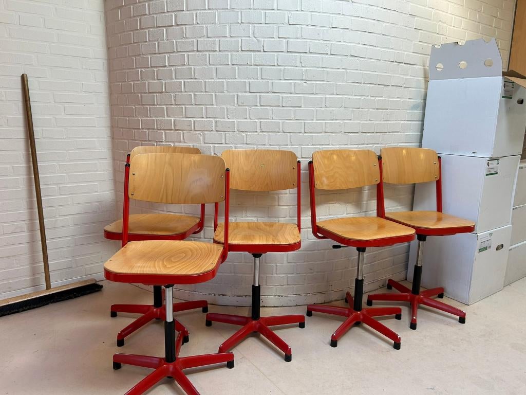 Stoelen, Ophalen, Gebruikt