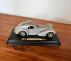 Burago modelautos - Bugatti- Mercedes 2 x, Ophalen of Verzenden, Zo goed als nieuw, Bburago