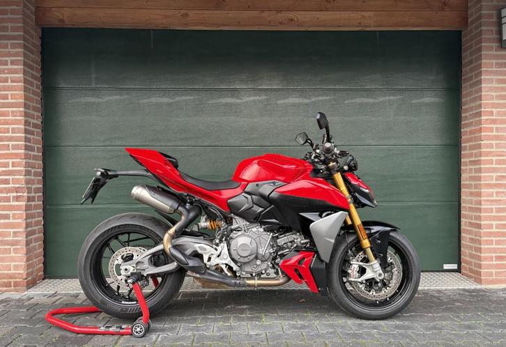 Ducati STREETFIGHTER V2 S laatste model 1006 km - BTW MOTOR, Motoren, Motoren | Ducati, Bedrijf, Overig, Ophalen