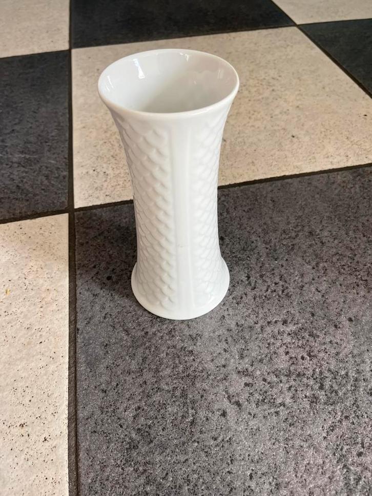 Witte porseleinen vaas Royal Bavaria, Antiek en Kunst, Antiek | Vazen, Ophalen of Verzenden