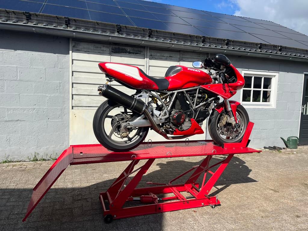 Zeer nette motor heftafel hefbrug met splinternieuwe klem, Ophalen, Zo goed als nieuw