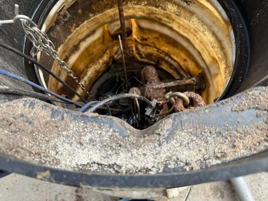 Complete persriool installatie Aquafix Milieu KSB, Ophalen