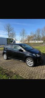 Volkswagen up! Elektromotor 82pk 5D 2022 Zwart, 83 pk, Up!, 4 stoelen, Elektrisch