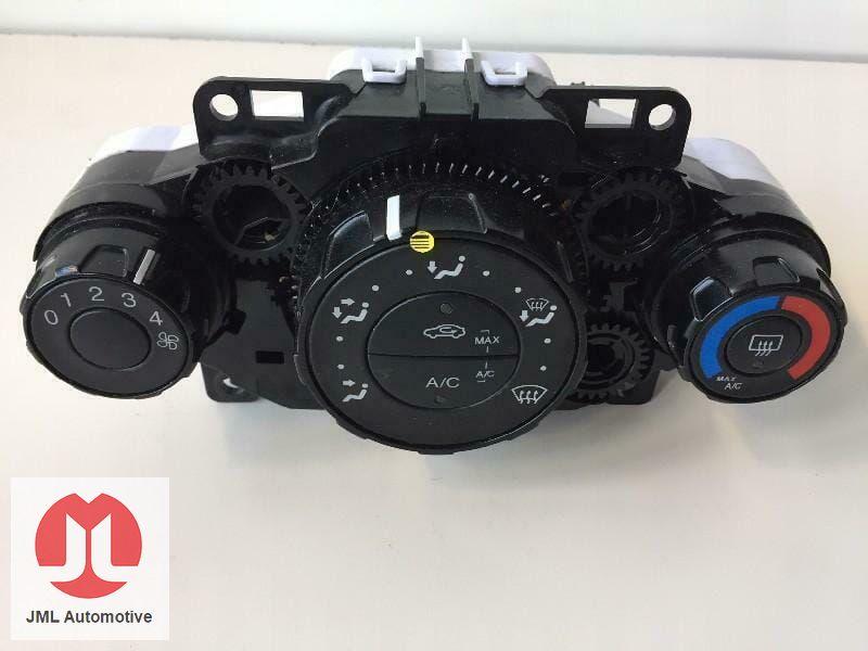 KACHEL VERWARMING AIRCO BEDIENINGSPANEEL FORD FIESTA, Gebruikt, -, -, Ophalen of Verzenden
