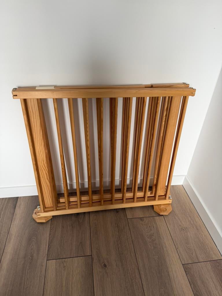 Houten grondbox / hek, Ophalen, Overige typen, Zo goed als nieuw, 115 cm of meer