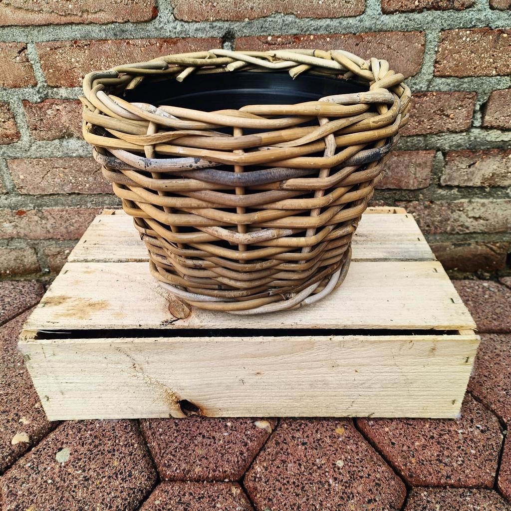 Rieten plantenmand, Tuin en Terras, Bloempotten, Ophalen, Overige materialen, Rond, Zo goed als nieuw