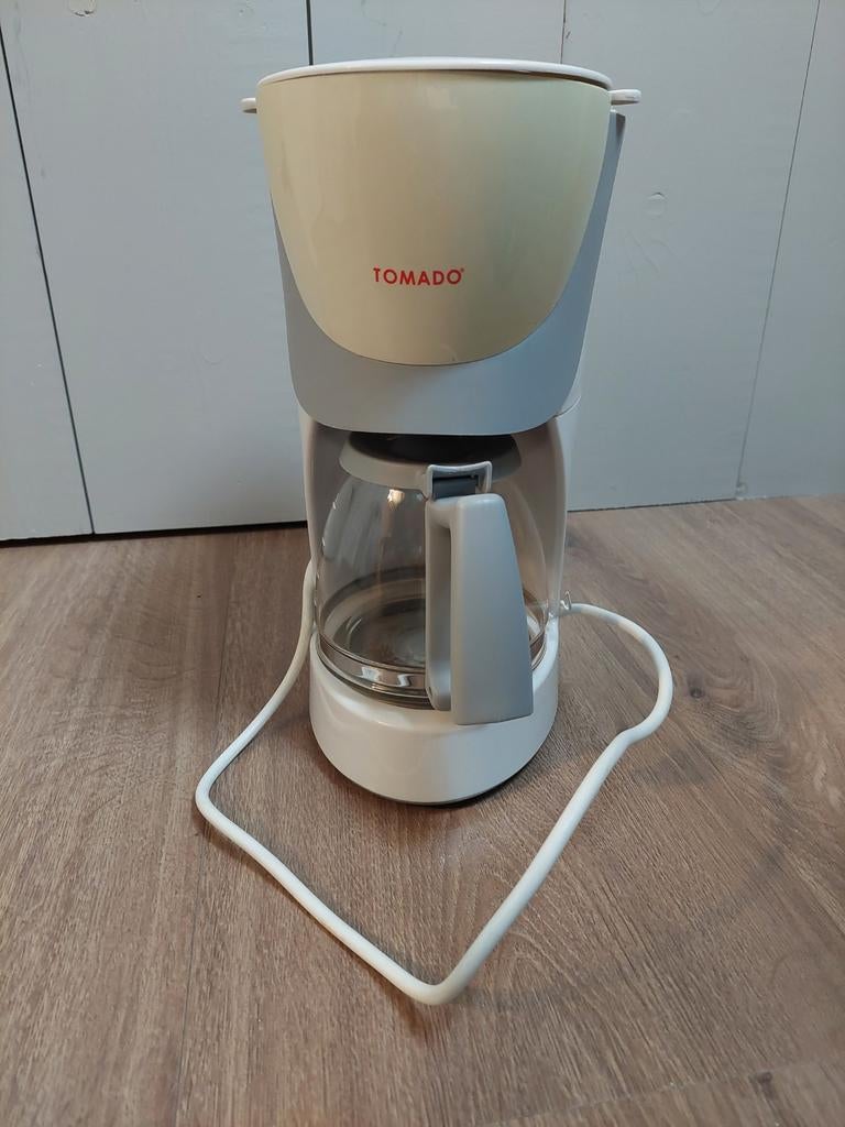 Tomado camping koffiezetapparaat 750 watt, Witgoed en Apparatuur, Koffiezetapparaten, Gebruikt, Overige modellen, Gemalen koffie