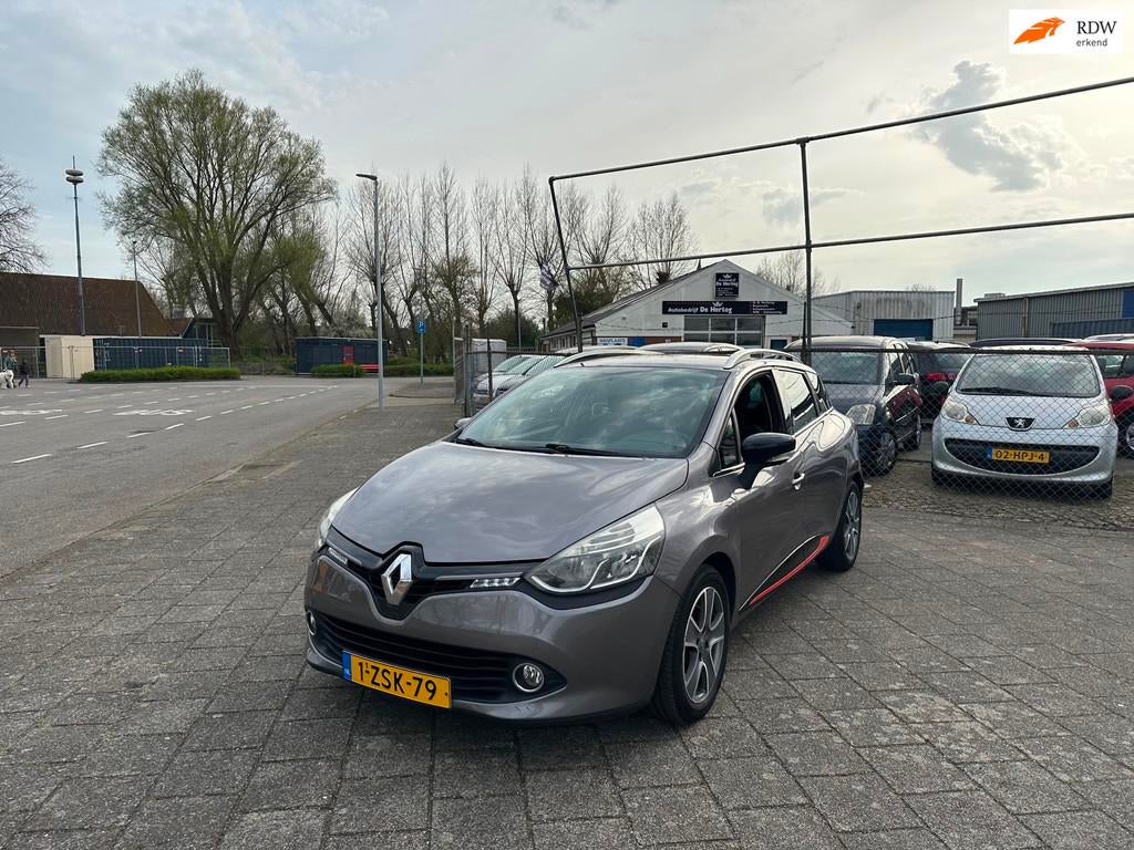 Renault Clio Estate 1.5 dCi ECO Night&Day Airco Navi PDC 201, Auto's, Renault, Voorwielaandrijving, Euro 5, Gebruikt, 4 cilinders