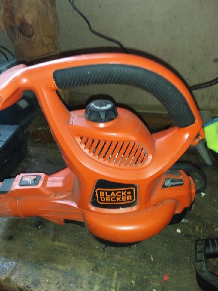 Black+Decker bladblazer/bladzuiger, Tuin en Terras, Bladblazers, Gebruikt, Handgedragen, Elektrisch, Met opvangzak, Met versnipperfunctie