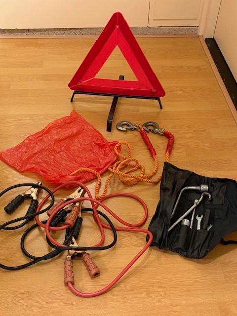 Startkabels, gevaren driehoek, sleepkabel,, Auto-onderdelen, Overige Auto-onderdelen, Gebruikt, Ophalen of Verzenden