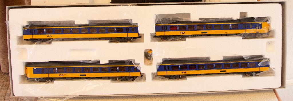 Modeltrein  treinset NS, Hobby en Vrije tijd, Modeltreinen | H0, Ophalen, Treinset, Gelijkstroom, Nieuw