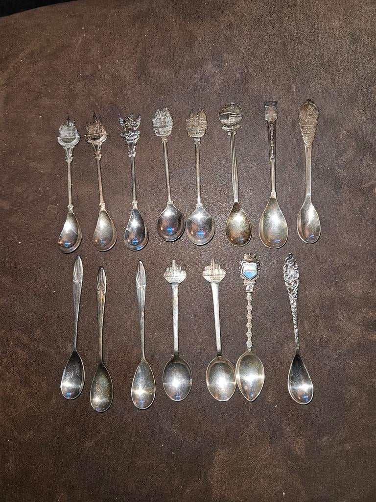 Zilveren souvenirlepeltjes - verzameling, Antiek en Kunst, Antiek | Bestek, Ophalen of Verzenden