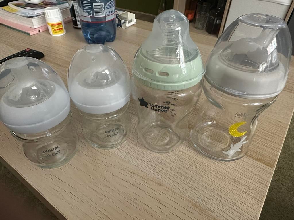 Set van 4 glazen babyflessen, Ophalen, Nieuw, Flessen- of potjesverwarmer